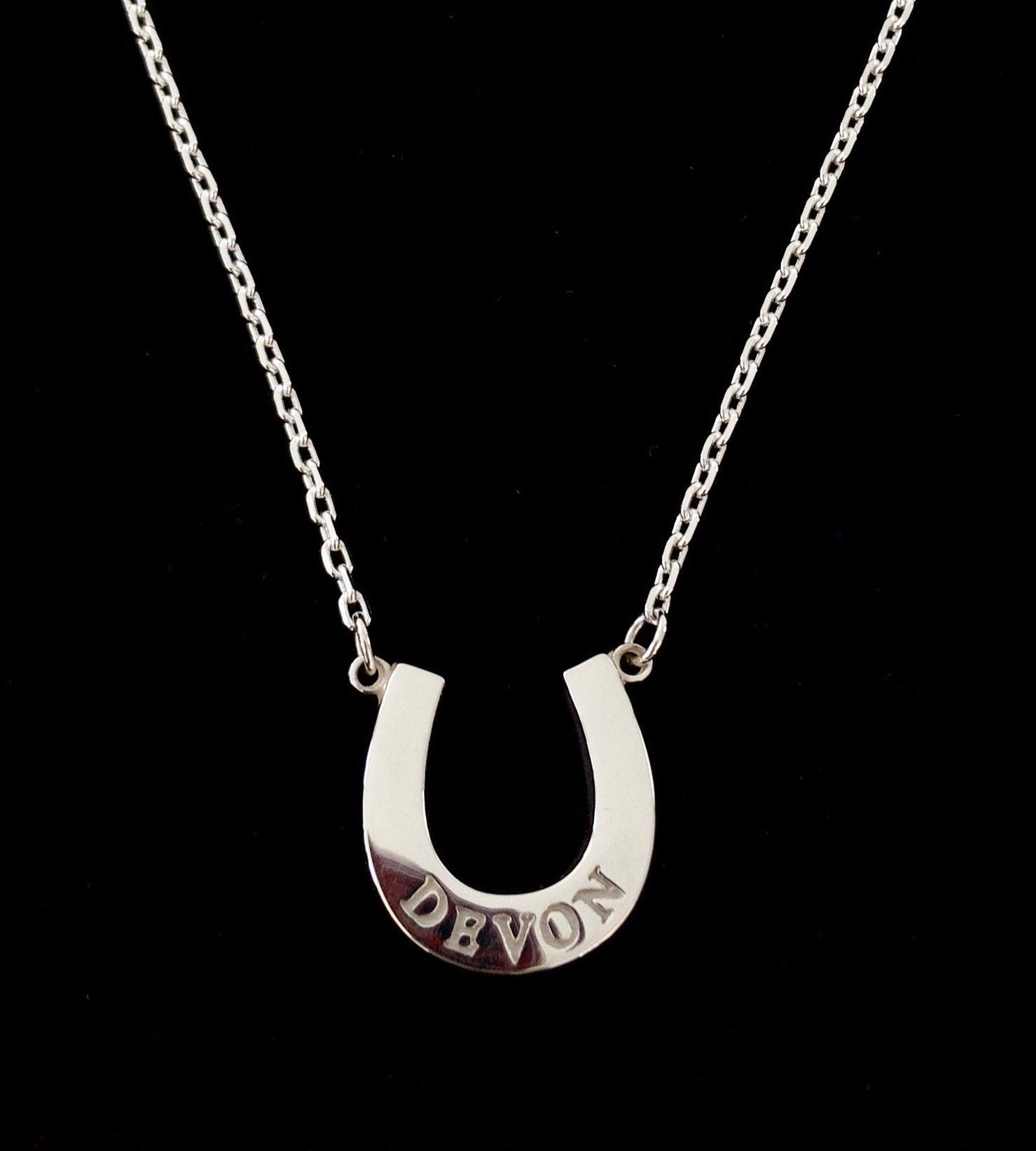 Devon Horseshoe Necklace